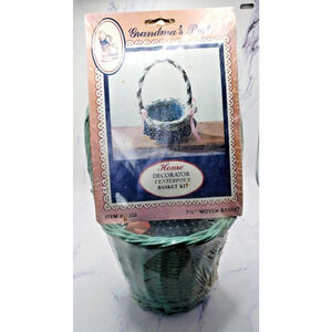 Grandma's Best Mini Basket Centerpiece Kit by Rauch Industries